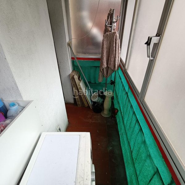 Foto b5f4d2ad-5831-465d-a38b-063cffac1ef5. Piso cerdanyola nord zona puig i cadafalch sólo tres vecínos !!!!! en Mataró