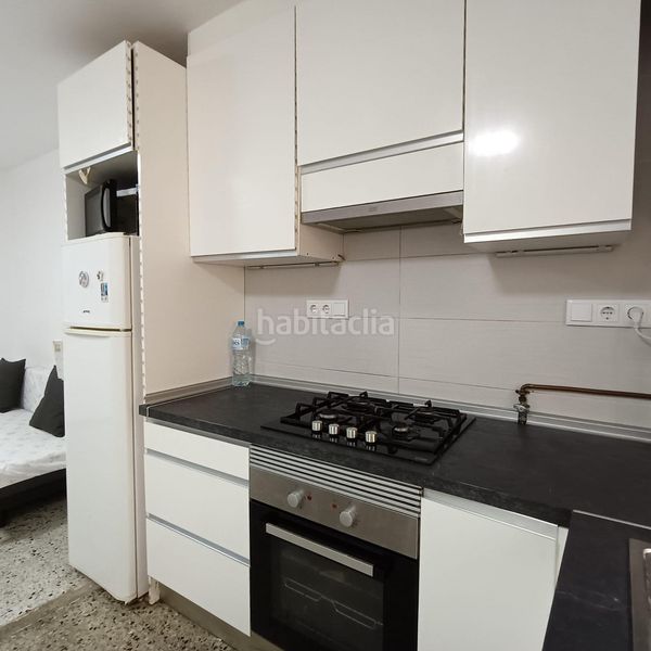 Foto c949f44c-2f57-423b-b1ad-0c86fddd6091. Piso cerdanyola nord zona puig i cadafalch sólo tres vecínos !!!!! en Mataró