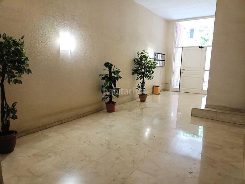 Foto b22c528a-d290-4b68-924b-0d0db3bb1dcd. Pis a Centre Mataró