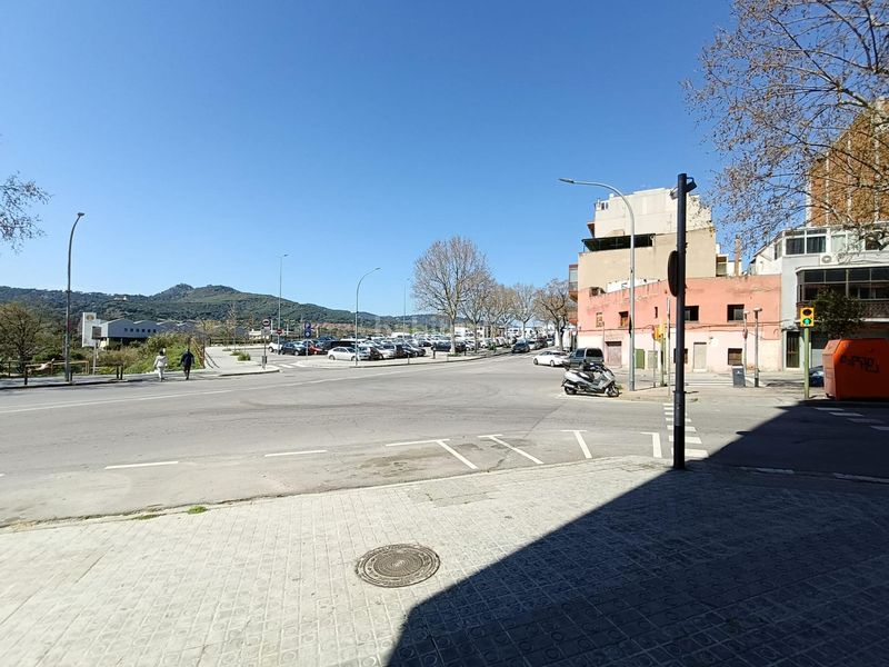 Foto b43e6964-ae4a-436c-8d11-929125811155. Terreny residencial a Cerdanyola Sud Mataró