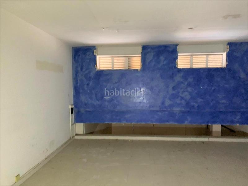 Foto f65231f0-3c54-4a5f-b8be-0670cfefb21a. Locale commerciale in Centre Vendrell (El)