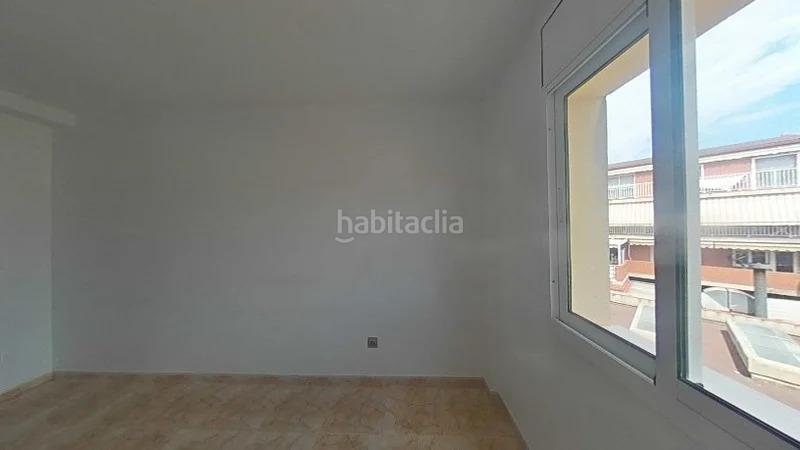 Foto 90909861-9a55-4987-b15f-593cafdc2dd3. Etagenwohnung mit heizung in Centre Torredembarra