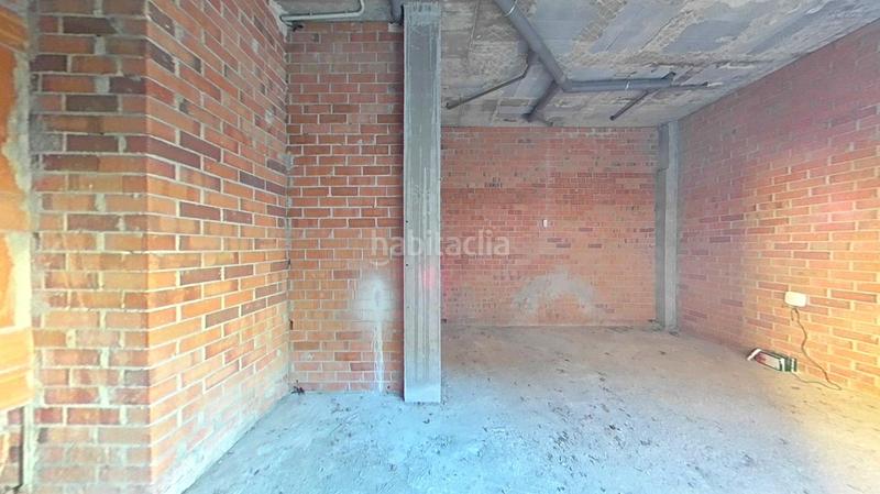 Foto de3ea2e3-d101-4cc5-b28b-2b35d7923795. Local comercial  a reformar en el vendrell en Vendrell (El)