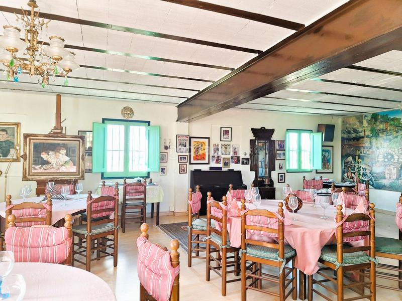 Foto f1d238b4-ca01-48e2-aefb-33ac7280fe4e. Chalet una joya única en el mercado! en La Franquesa-Oasis Park Vendrell (El)