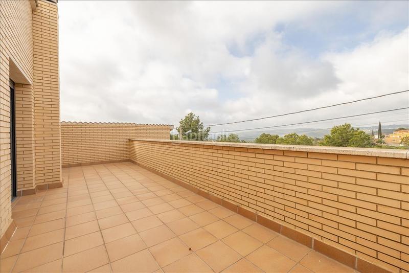 Foto f5e11a6e-8eb5-4ab8-a0e0-afb3a399df82. Xalet amb aparcament a Bisbal del Penedès (La)
