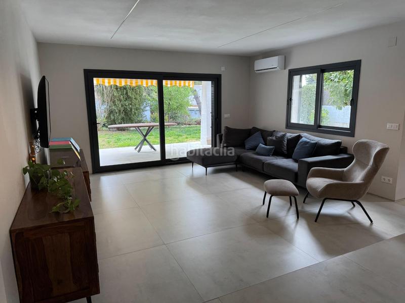 Foto e77631ca-f348-40f1-8bff-ca7476b57bf2. Casa a schiera con riscaldamento parcheggio in Cunit residencial Cunit