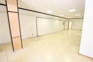 Lloguer Local Comercial a Calle cami mas d'en gual 60. Local comercial en el tancat, el vendrell