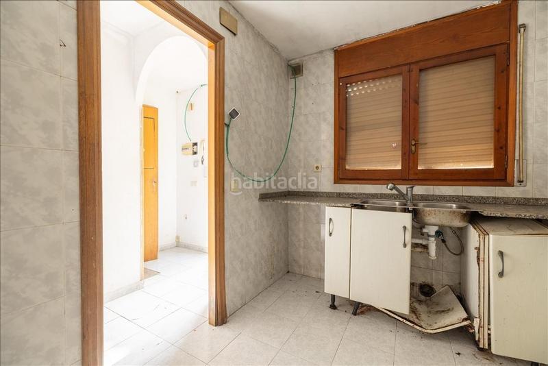 Foto 7d70535d-55c2-4b37-b2d5-71a2a6e54090. Casa adosada  en Segur de Calafell nucli urbà Segur de Calafell