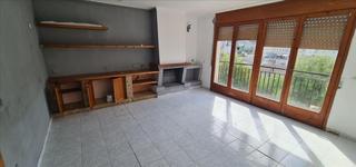 Casa adossada a Segur de Calafell Nucli Urbà. Casa adosada en segur de calafell