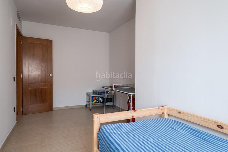 Foto f3d6bf02-765a-448a-beee-ba72684dd162. Piso alto standing en 2 liena de mar con piscina en Torredembarra