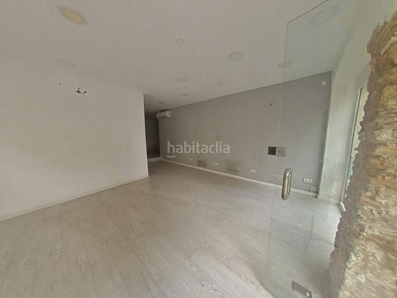 Foto 24c6ff6f-1121-4e44-8730-9719b9249093. Lloguer local comercial a Centre Vendrell (El)