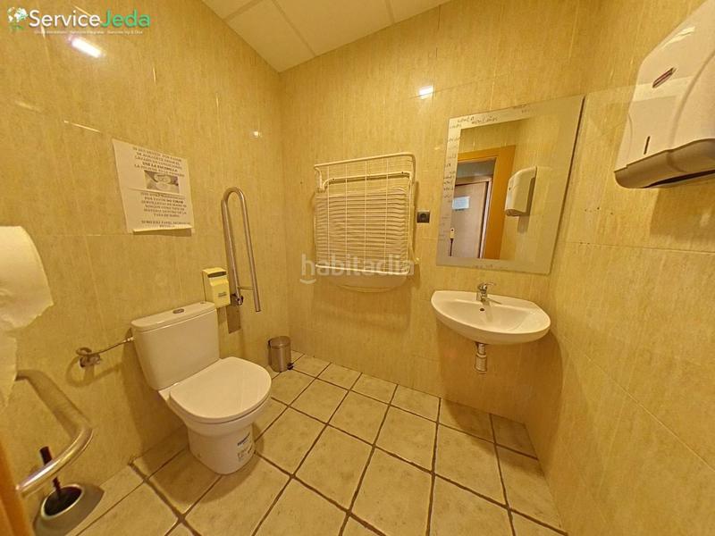 Foto 5bd7ecbc-a0ac-44a4-b3d2-3880725d3a9b. Pas-de-porte local commercial dans El Tancat-Mas d´en Gual Vendrell (El)