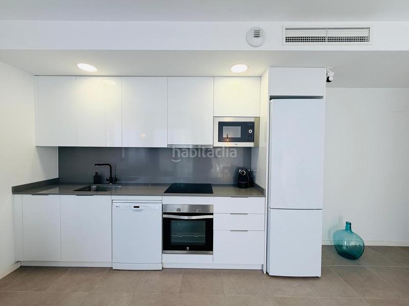 Foto af10c1ed-3523-47f1-87b3-10b2345cdcb7. Pis amb aparcament piscina a Segur Platja Segur de Calafell