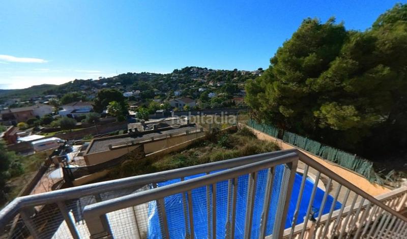 Foto 1d09aed0-e7d4-480e-8f75-5515f86439a4. Xalet amb aparcament piscina a costa Cunit - els jardins - els rosers Cunit