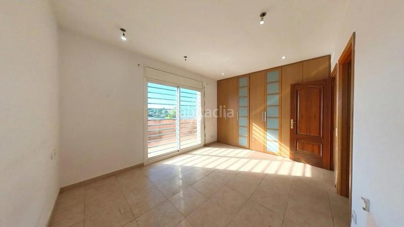 Foto 84b38929-cfa5-46ab-968e-2c6638ae0d78. Xalet amb aparcament piscina a costa Cunit - els jardins - els rosers Cunit