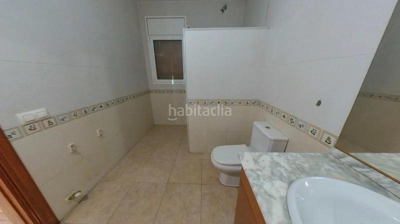 Foto 94238069-62a2-49df-80b8-91538f985e07. Xalet amb aparcament piscina a costa Cunit - els jardins - els rosers Cunit