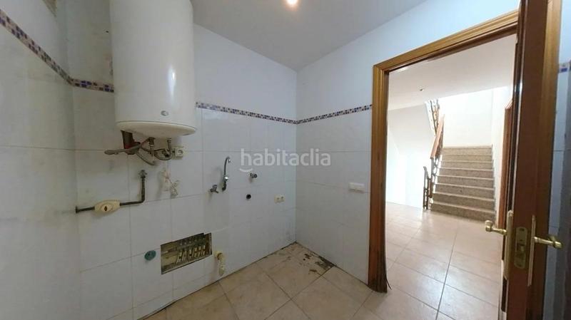 Foto 9b331018-b152-4502-a016-aa8b72e69b71. Xalet amb aparcament piscina a costa Cunit - els jardins - els rosers Cunit