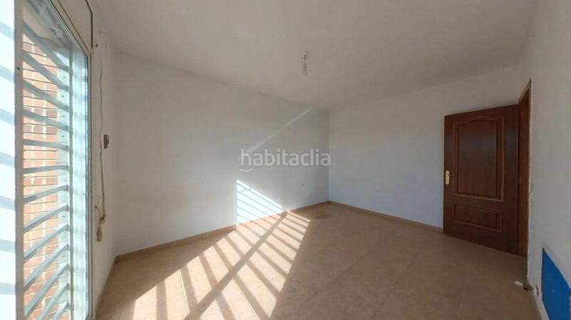 Foto aa80c4a1-2536-4a43-8610-db2640f831fa. Xalet amb aparcament piscina a costa Cunit - els jardins - els rosers Cunit