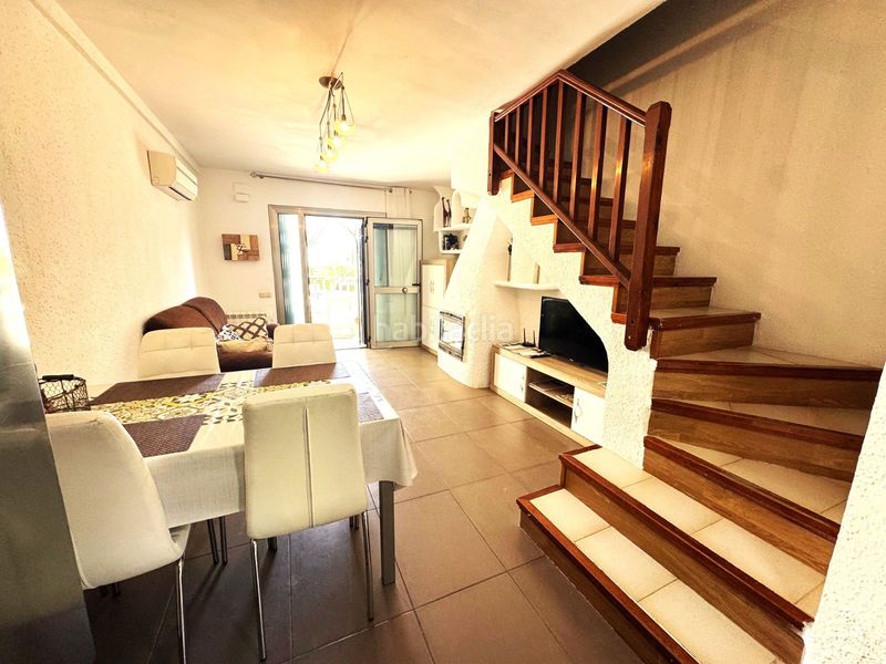 Foto 059b8e87-374c-40e3-bd69-b5889189bce0. Casa adosada en Sant Jordi Torredembarra