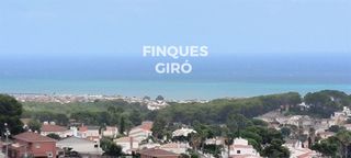 Chalet  Valles. En segur de calafell