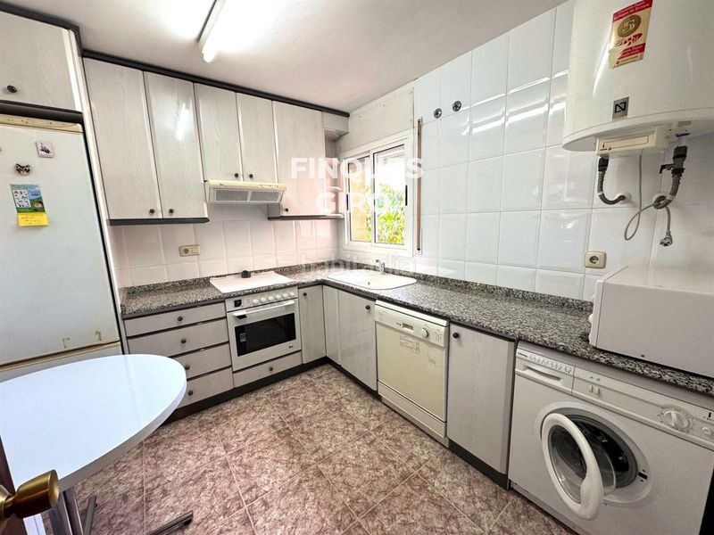 Foto 51e0a3d9-3936-45b9-9b0f-d9784656a103. Àtic amb aparcament a Pobla de Montornès (La)