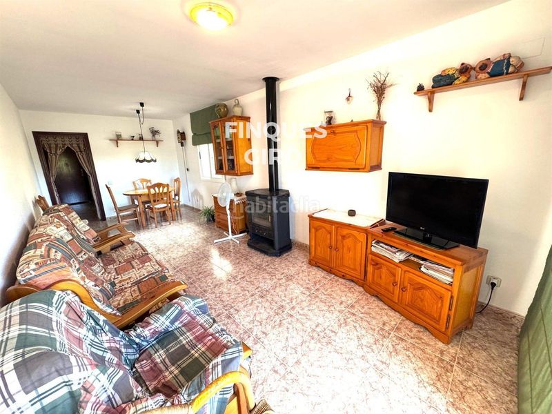 Foto d366ae29-1625-4d14-bd5e-383cc14016c3. Àtic amb aparcament a Pobla de Montornès (La)