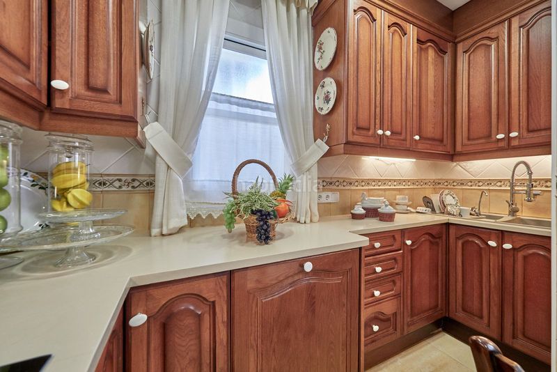 Foto 37e76fec-3a95-4790-b362-ab3cb424ea40. Casa adossada amb calefacció aparcament piscina a Calafell