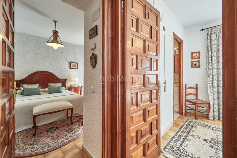 Foto 5de44a8e-d227-4c28-a7f7-2da8960b6d3f. Casa adossada amb calefacció aparcament piscina a Calafell