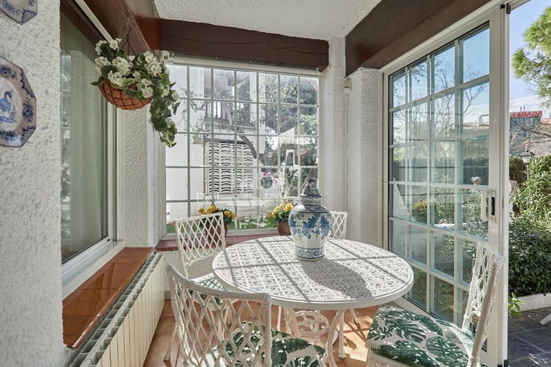 Foto 629aa8c4-a3a8-4ba9-a689-0f422bec2902. Casa adossada amb calefacció aparcament piscina a Calafell