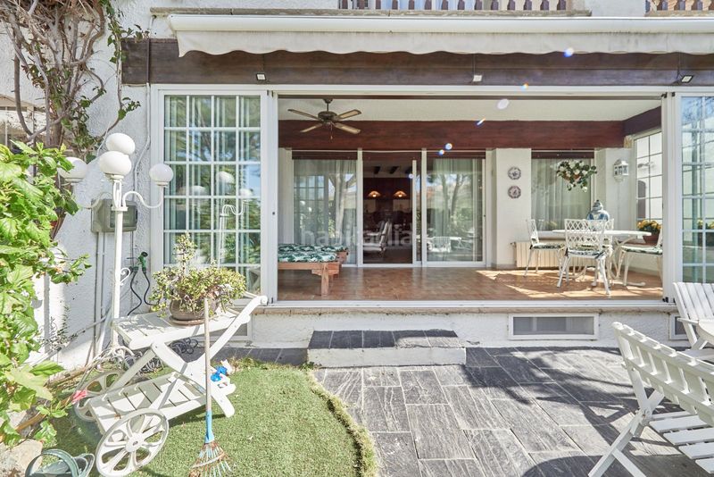 Foto 710bb55d-23e2-437d-a1a9-9905bd5faef2. Casa adossada amb calefacció aparcament piscina a Calafell