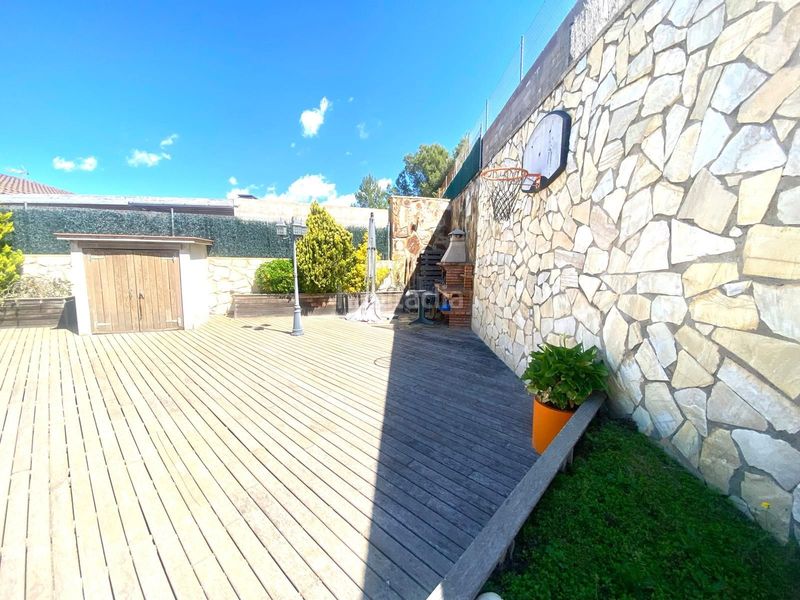 Foto 1b41ea38-30cc-4fc0-8a1d-8f0e2c3d93b1. Casa amb calefacció aparcament piscina a Valldemar-Montmar Segur de Calafell