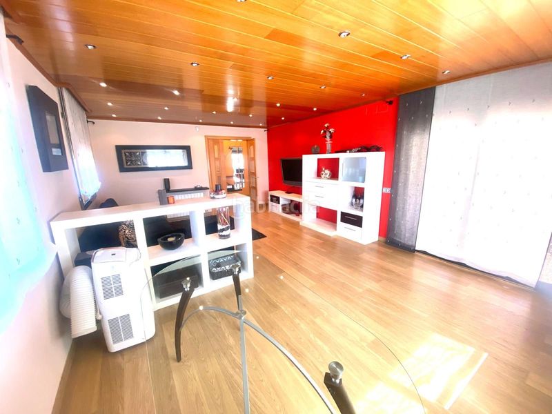 Foto 5d2bd034-eac9-4520-9eb5-93abc0b47a03. Casa amb calefacció aparcament piscina a Valldemar-Montmar Segur de Calafell