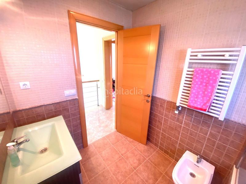 Foto 7206da7d-1272-457d-990b-5a1edc030632. Casa amb calefacció aparcament piscina a Valldemar-Montmar Segur de Calafell