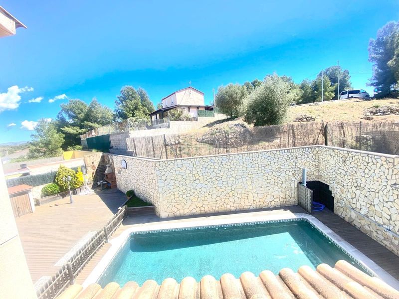 Foto c97c650c-d861-489b-aeb6-4d13594f31f5. Casa amb calefacció aparcament piscina a Valldemar-Montmar Segur de Calafell