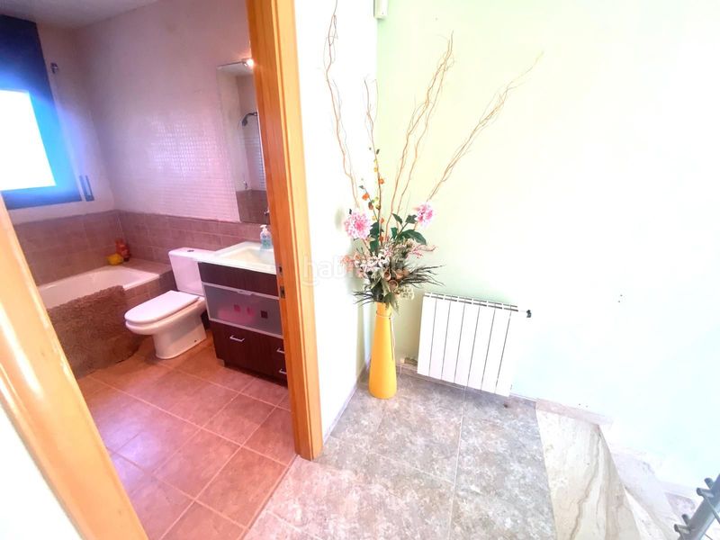 Foto e4a51183-f00a-4ec1-94b1-f3d030184a77. Casa amb calefacció aparcament piscina a Valldemar-Montmar Segur de Calafell