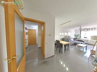 Piso  N/a. Exclusivo piso en zona el tancat  luminoso, amplio y listo para