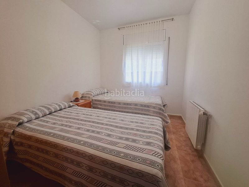 Foto c2066067-22b3-4fc3-a679-765c0f53d572. Xalet amb calefacció aparcament a Segur de Calafell nucli urbà Segur de Calafell