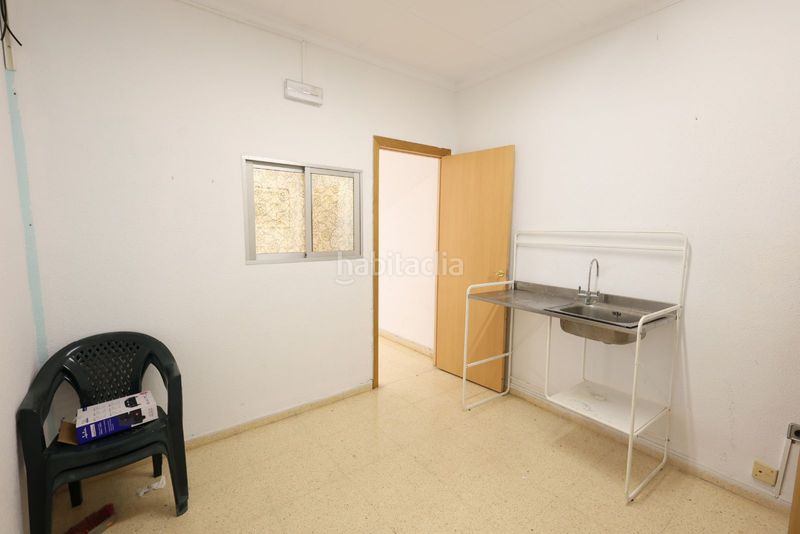 Foto e4f2be48-7d76-48b2-8e83-9a9ee86eca10. Rent business premise in El Tancat-Mas d´en Gual Vendrell (El)