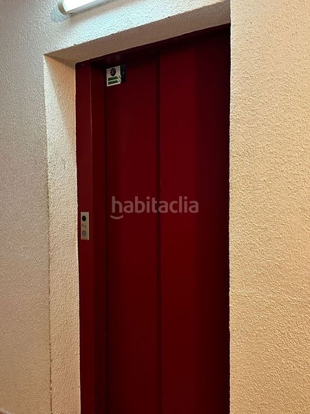 Foto d8c59d89-a05e-4411-9178-6597bbf0538d. Pis a Segur Platja Segur de Calafell