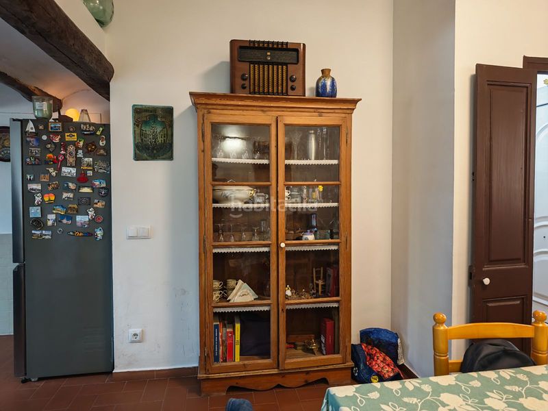 Foto a261af04-01e6-4a91-8b05-e76d8eb882d8. Casa adossada a Llorenç del Penedès