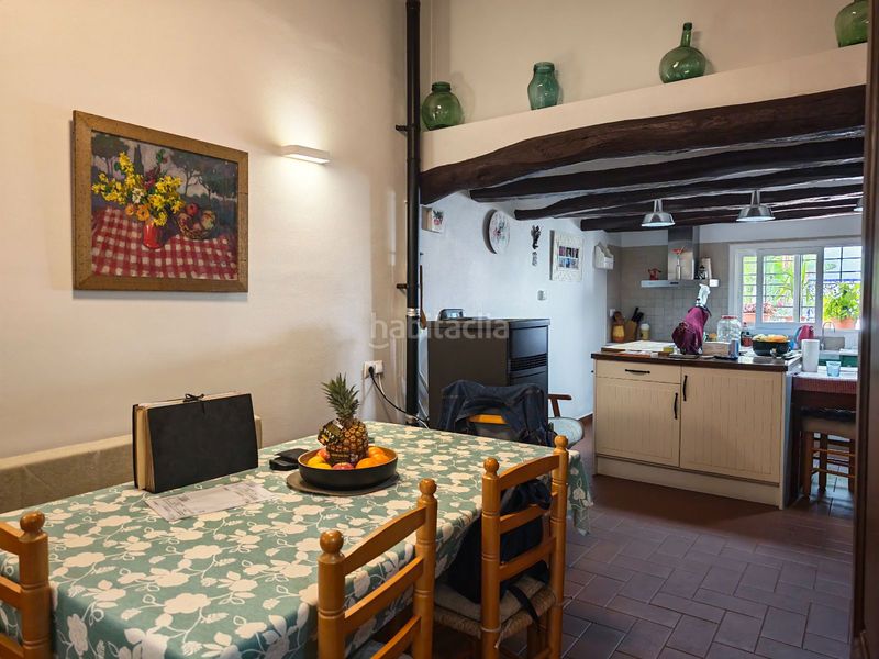 Foto c3e1b04e-63eb-48e5-9016-bbeaeacae63a. Casa adossada a Llorenç del Penedès