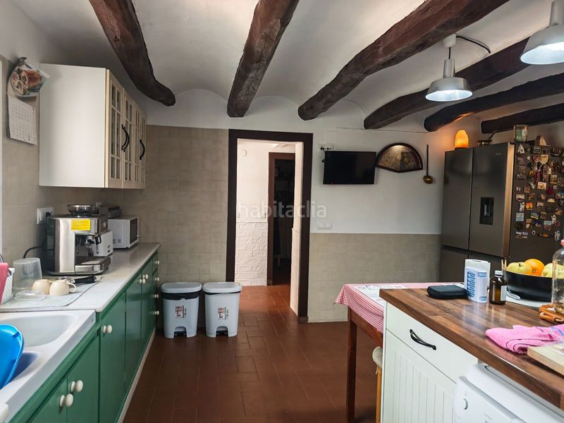 Foto d3fb3275-14ef-40e6-91e3-ecaa2ee40670. Casa adossada a Llorenç del Penedès