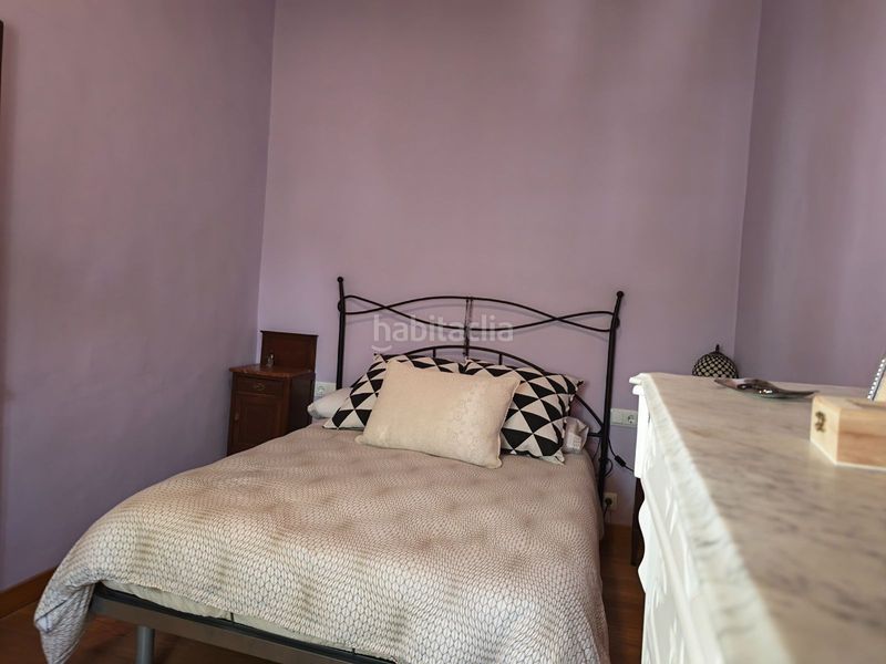 Foto e6ebe586-69b5-4062-91ba-d3db4cb93c7d. Casa adossada a Llorenç del Penedès