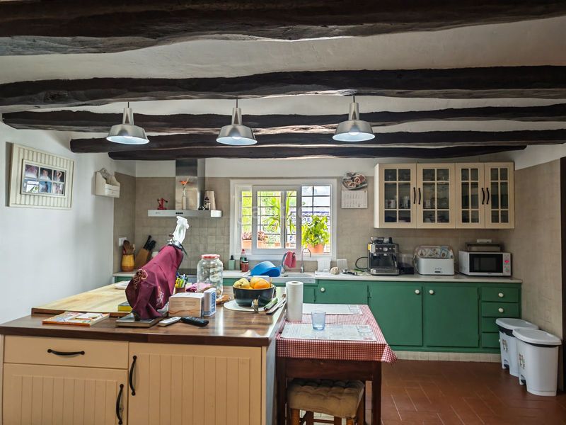 Foto e748f019-44d0-452b-88aa-3b4ec114b11d. Casa adossada a Llorenç del Penedès