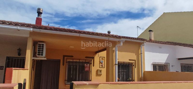 Foto 0c166d1d-a05f-4814-b4b5-7c9b1cdb5477. Casa adossada amb calefacció a Albinyana