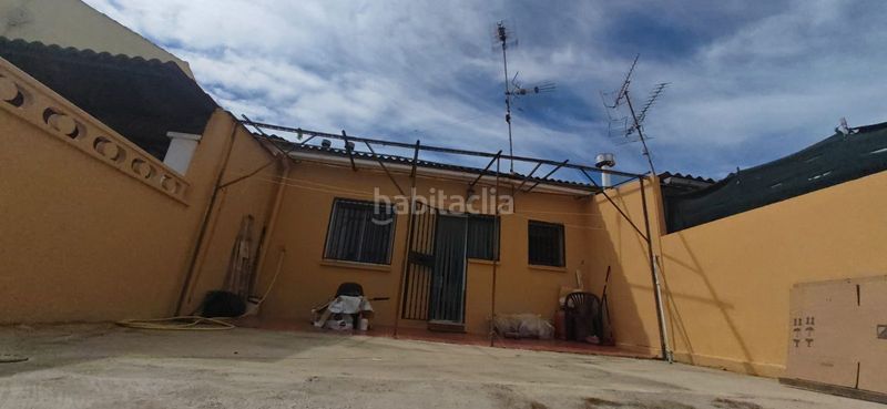 Foto 25c330fa-6076-4932-a167-2502d97ff174. Casa adossada amb calefacció a Albinyana