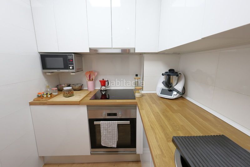 Foto b5fa9c07-aa19-40ec-89dc-f02529ab137f. Rent flat in Centre Vendrell (El)