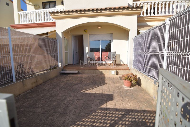 Foto e96d9eef-dd54-444e-b938-e37a5c78d00f. Casa adossada a Santa Oliva
