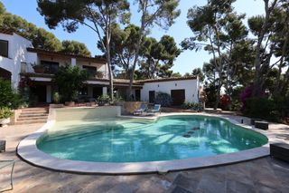 Chalet  Mar del. Villa exclusiva con vistas al mar, piscina privada y loft indepe
