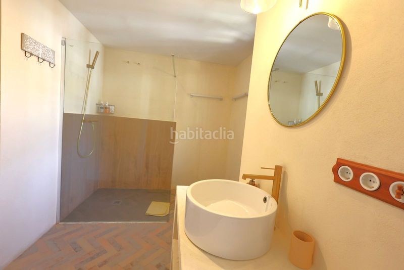 Foto c8b74031-561e-4cf7-b664-bbaba9d010a1. Xalet amb calefacció aparcament piscina a Roda de Barà